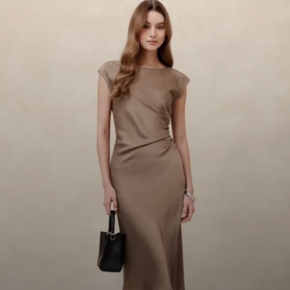 Elegant Tan Dress Perfect For Special Summer Events